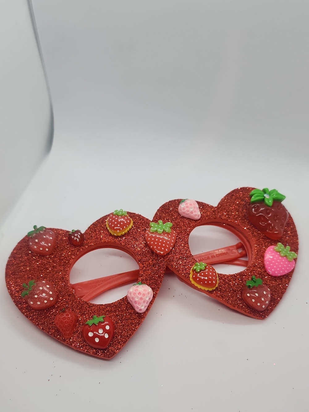 GASOLINE GLAMOUR LOVER STRAWBERRY 🍓🍓🍓 BLONDE GLASSES ❤️ ❤️ ❤️